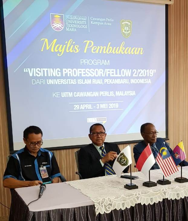9 Dosen dan 2 Staf UIR Visiting Profesor and Fellow di UiTM Malaysia